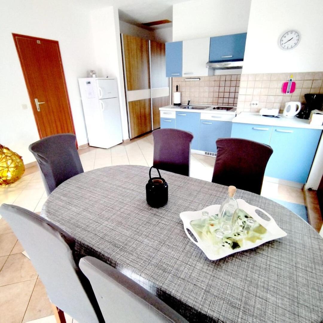 Apartments Josef Veli Rat Zewnętrze zdjęcie